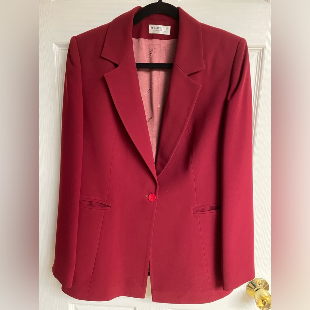 LIKE NEW WOMAN’s BURGUNDY RED BLAZER SUIT JACKET PRISTINE CONDITION SIZE 12